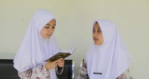 Skill Penting yang Harus Dimiliki Santri Pondok Pesantren Menyimak Al Quran