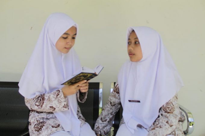 Skill Penting yang Harus Dimiliki Santri Pondok Pesantren Menyimak Al Quran