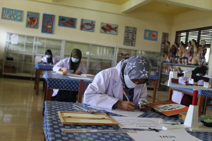 Tes Wawasan Pengembangan Diri Praktek SAINS SMA Alhikmah Sirampog