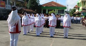 KEPALA SEKOLAH-MENTOR GELAR RAKOR PENGEMBANGAN DIRI SISWA Pengembangan Diri