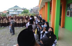 Tradisi Halal Bi Halal SMA Al Hikmah