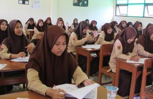 Kegiatan Sumatif Dan Penilaian Tengah semester Tahun Akademmik