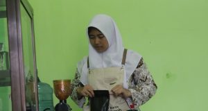Pelaksanaan ujian spesifikasi vokasi SMA AL HIKMAH SIRAMPOG