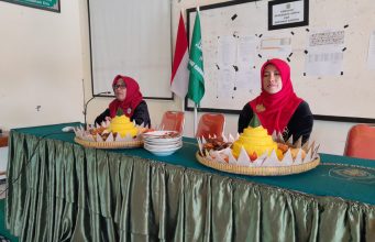 Tasyakur Tumpengan Kemerdekaan dan Doa Bersama di SMAS Al Hikmah Sirampog