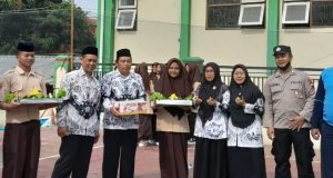 SMA Al Hikmah Peringatan Hari Guru Nasional