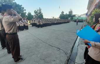 Tumbuhkan Jiwa Nasionalisme Siswa-Siswi SMAS AL-HIKMAH dengan Upacara Peringatan Hari Pramuka