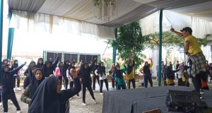 SMA AL HIKMAH Ikut Serta Dalam Mengikuti Senam Anak Indonesia Hebat