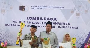 Prestasi Gemilang SMA AL HIKMAH dalam Lomba Membaca Ayat Suci Al-Qur’an dan Terjemahan 3 Bahasa
