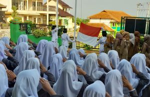“Partisipasi Semesta Wujudkan Pendidikan Bermutu untuk Semua” HARDIKNAS 2025 SMA AL HIKMAH