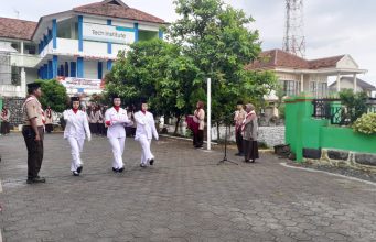 Upacara Peringatan Hari Pramuka Ke-64 SMA AL HIKMAH