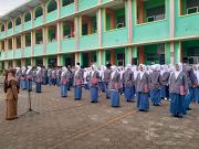 MERAYAKAN HARI PAHLAWAN